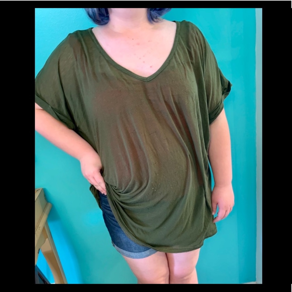 Women’s Plus size Maurice’s size 3 shirt